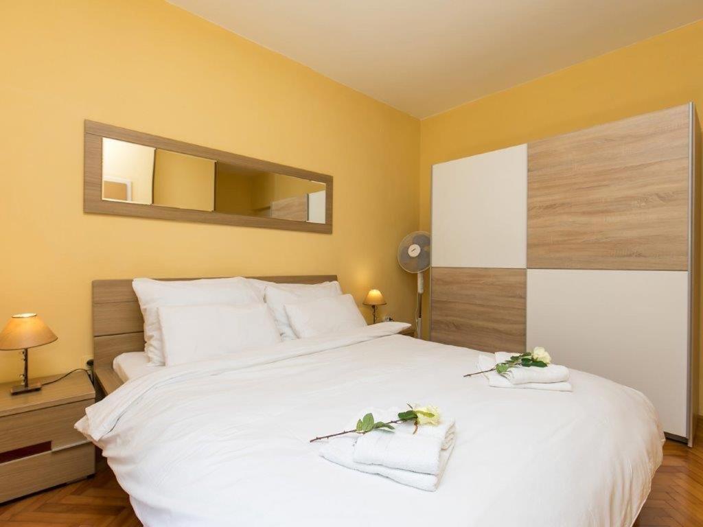 Apartments Loredana Poreč Dış mekan fotoğraf