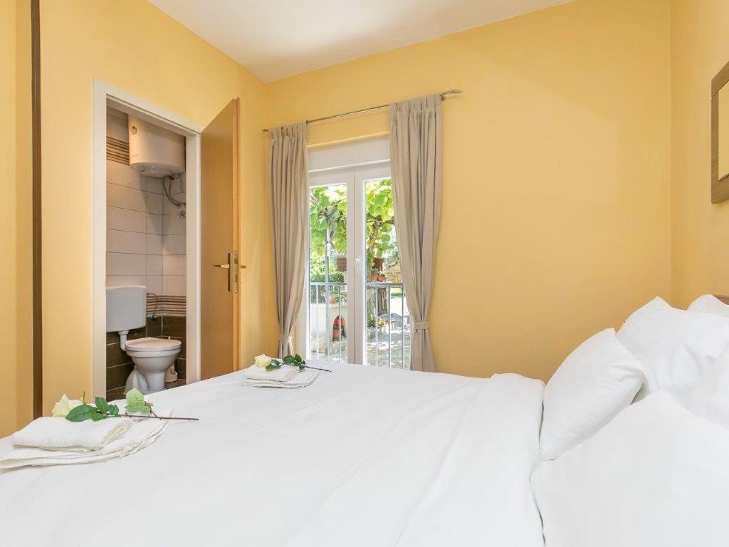 Apartments Loredana Poreč Dış mekan fotoğraf