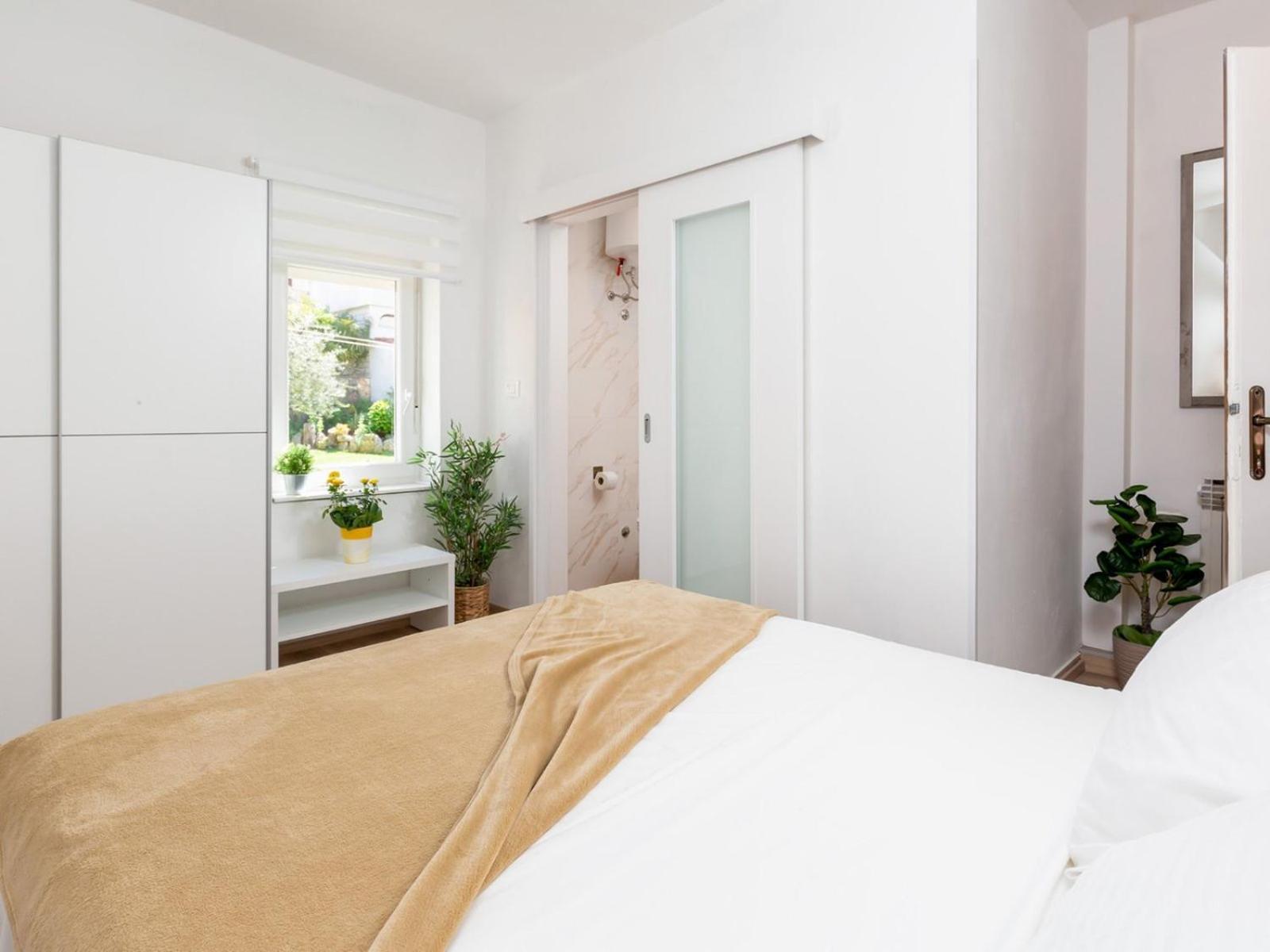 Apartments Loredana Poreč Dış mekan fotoğraf